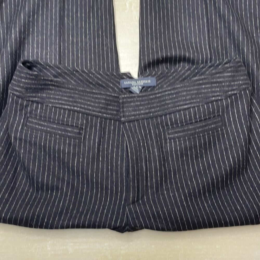 Vintage Y2K Banana Republic ‘Harrison’ wool trousers - Picture 3 of 11